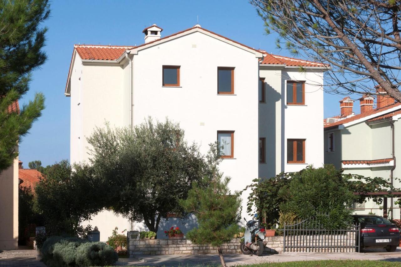 Apartments Beakovic Porec Esterno foto